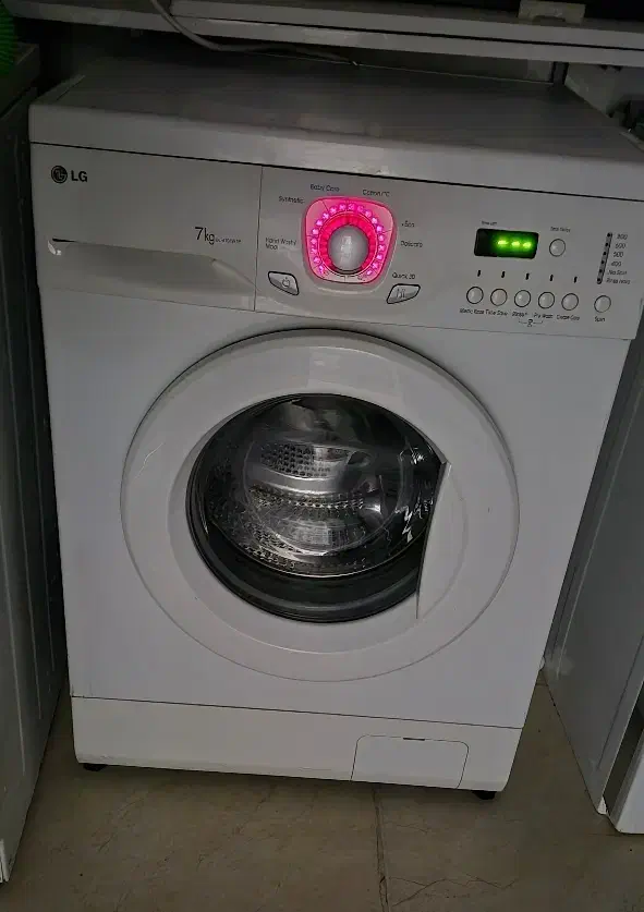 لباسشویی ال جی|ماشین لباسشویی و خشک‌کن لباس|مهاباد (آذربایجان غربی), |دیوار