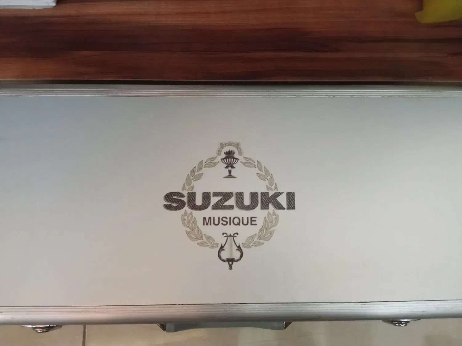 ساکسیفون آلتو|سازهای بادی|تبریز, |دیوار