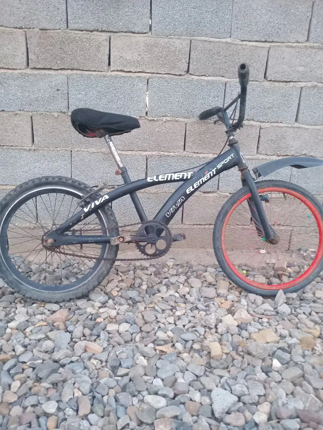 دوچرخه ۲۰ ویوا|دوچرخه، اسکیت، اسکوتر|گنبد کاووس, |دیوار