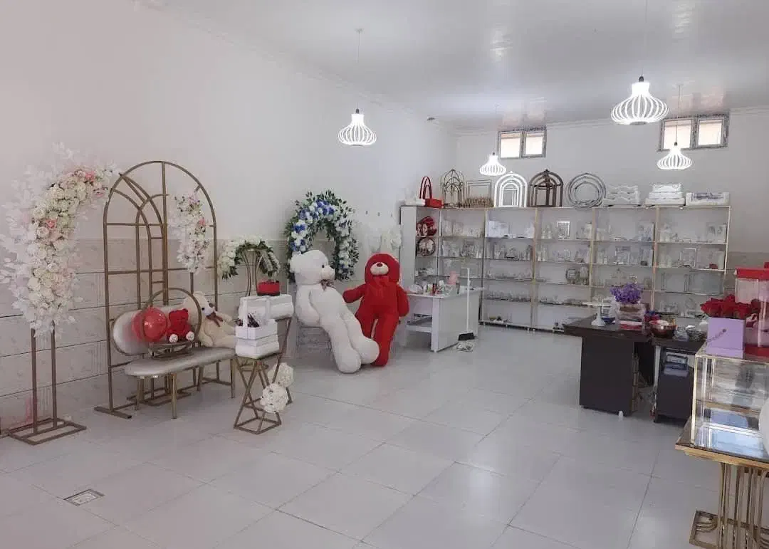 فروش لوازم دیزاین،تشریفات،عقد عروسی تولدباکس مراسم|حراج|پلدشت, |دیوار