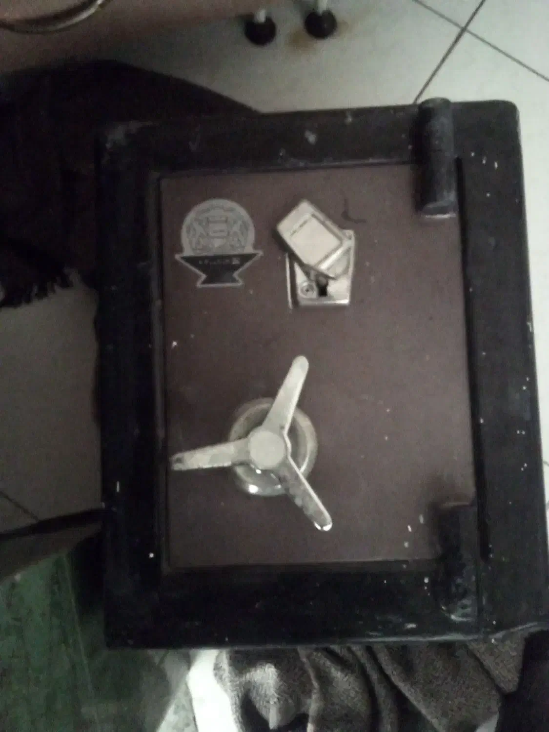 گاوصندوق|ابزارآلات|تهران, خزانه|دیوار