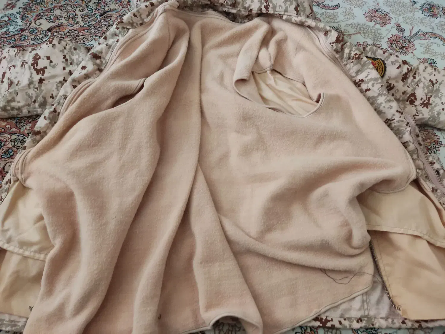 لباس نظامی ارتش نو نو هست|لباس|همدان, |دیوار