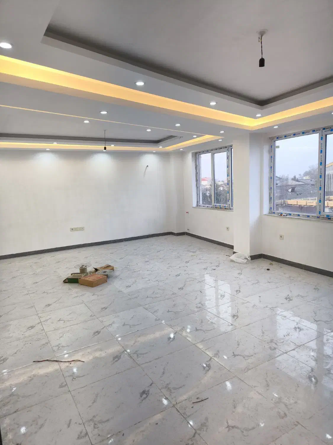 واحد ۹۸ متر پارکینگ و اسانسور|فروش آپارتمان|سیاهکل, |دیوار