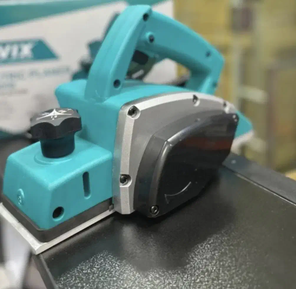 فقط با ۲۴۰۰ رنده برقی صنعتی خودتو داشته باش|ابزارآلات|سبزوار, مدرس|دیوار