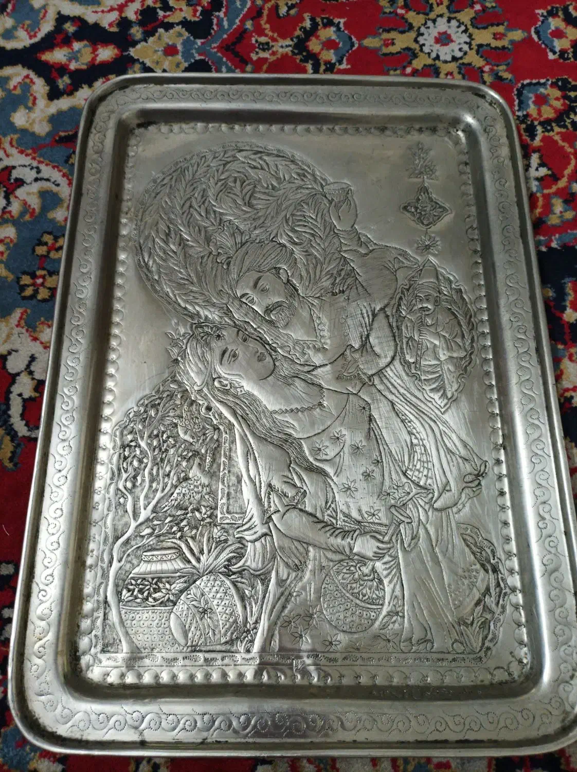 سینی ورشو قلمزنی|کلکسیون اشیاء عتیقه|بروجرد, |دیوار