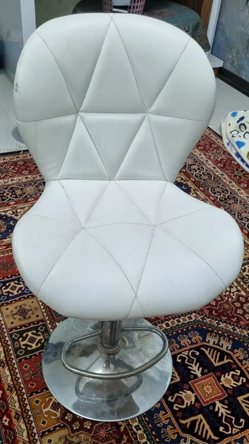 فروش صندلی جک دار با روکش چرم|صندلی و نیمکت|اصفهان, کوی گلزار|دیوار