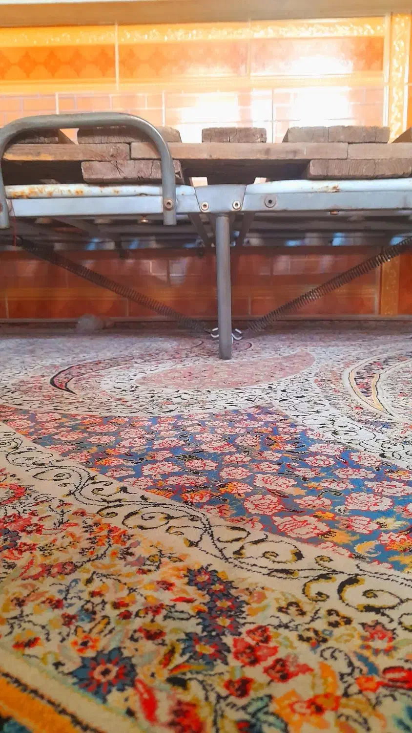 تخت بیمار دو شکن|تخت و سرویس خواب|قم, چهل درخت‎|دیوار