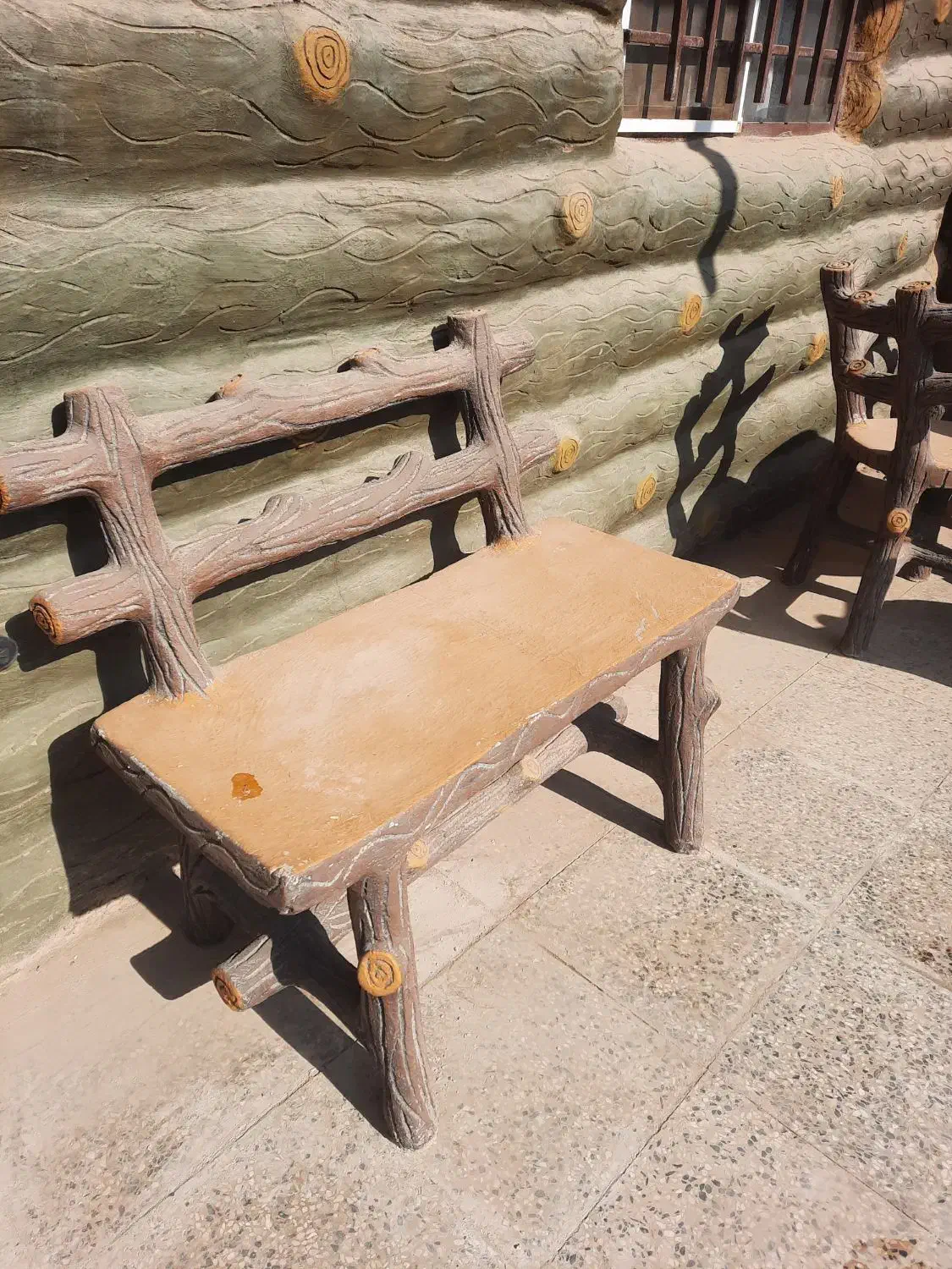 فروش فوری میز و صندلی و نیمکت باغی|مبلمان خانگی و میز عسلی|ابریشم, |دیوار