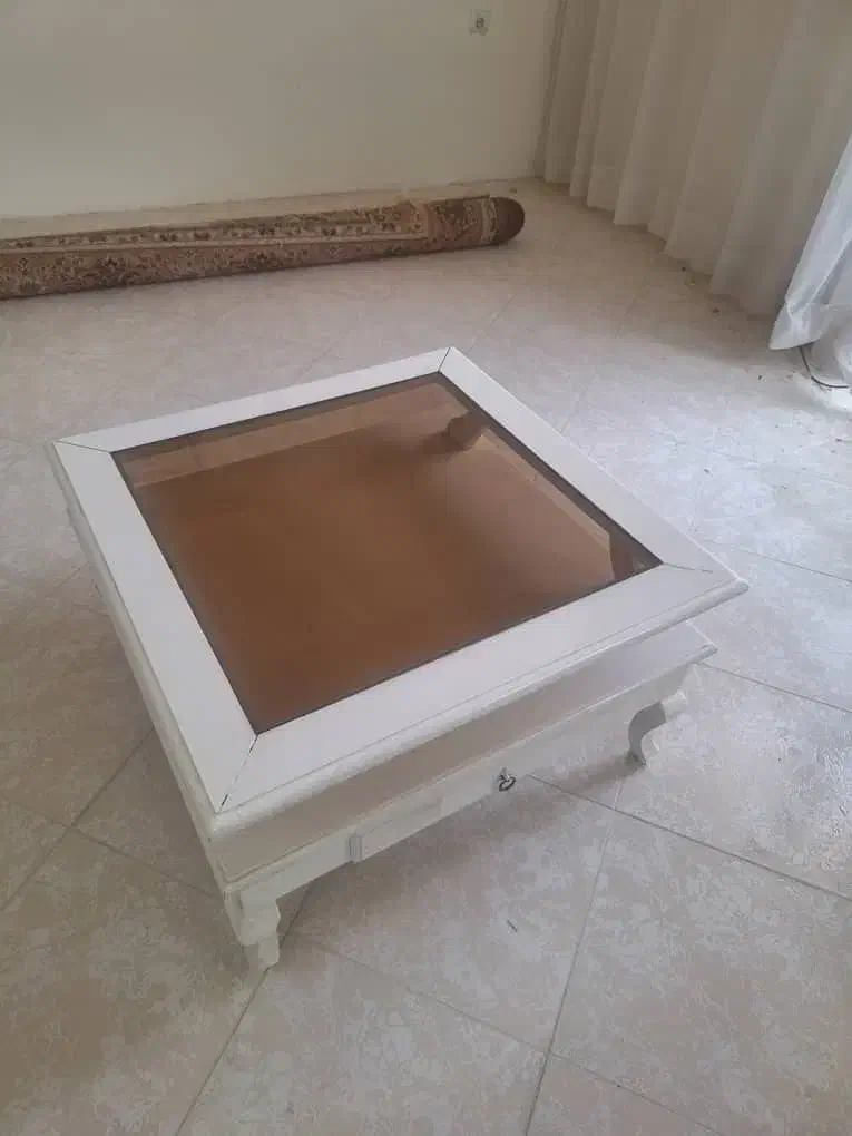 جلو مبلی صحیح وسالم|مبلمان خانگی و میز عسلی|گلبهار, شهر جدید گلبهار|دیوار