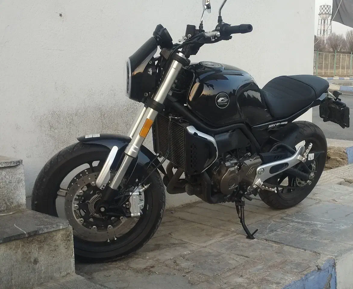 QJMOTOR SRV 250|موتورسیکلت|تلو, |دیوار