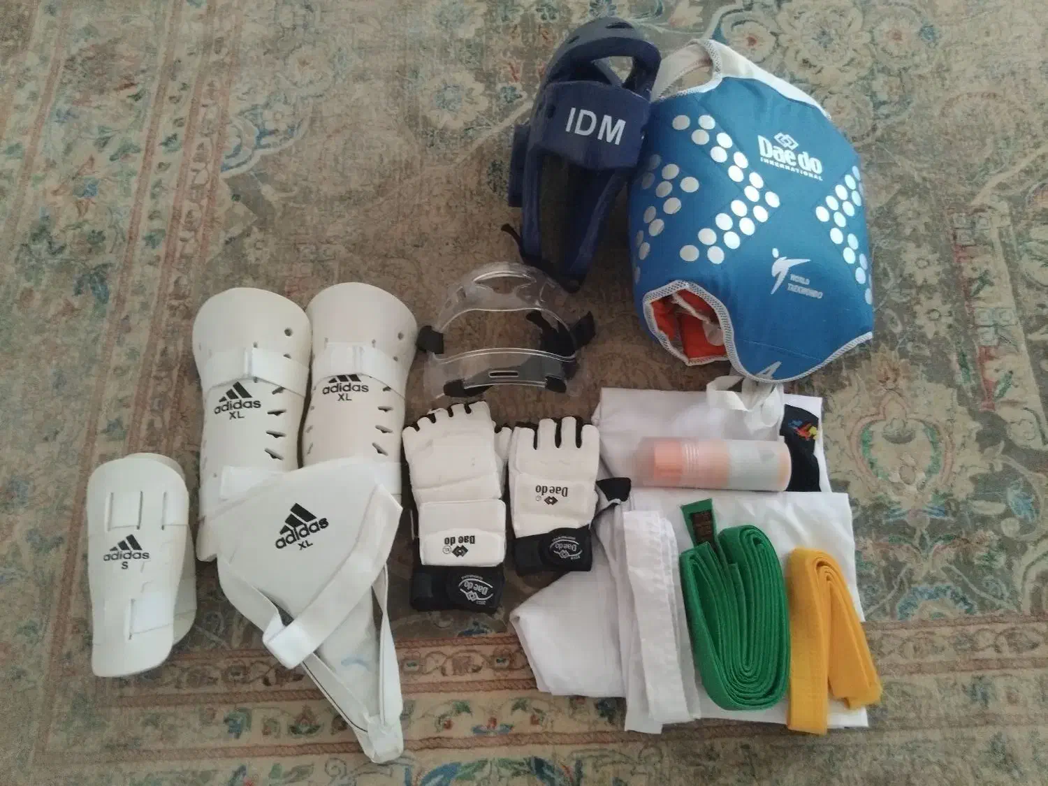 پک تکواندو|لباس|خرمآباد, |دیوار