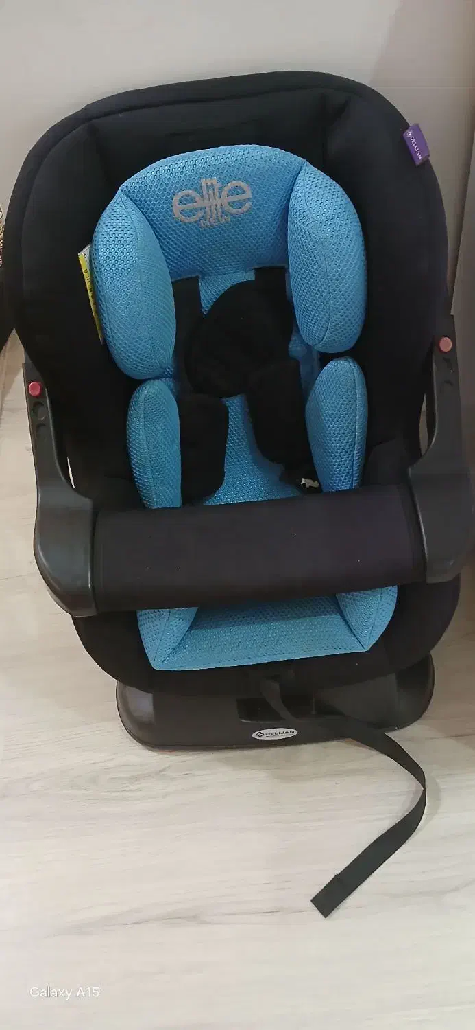 صندلی ماشین کودک|تخت و صندلی بچه|لنگرود, |دیوار