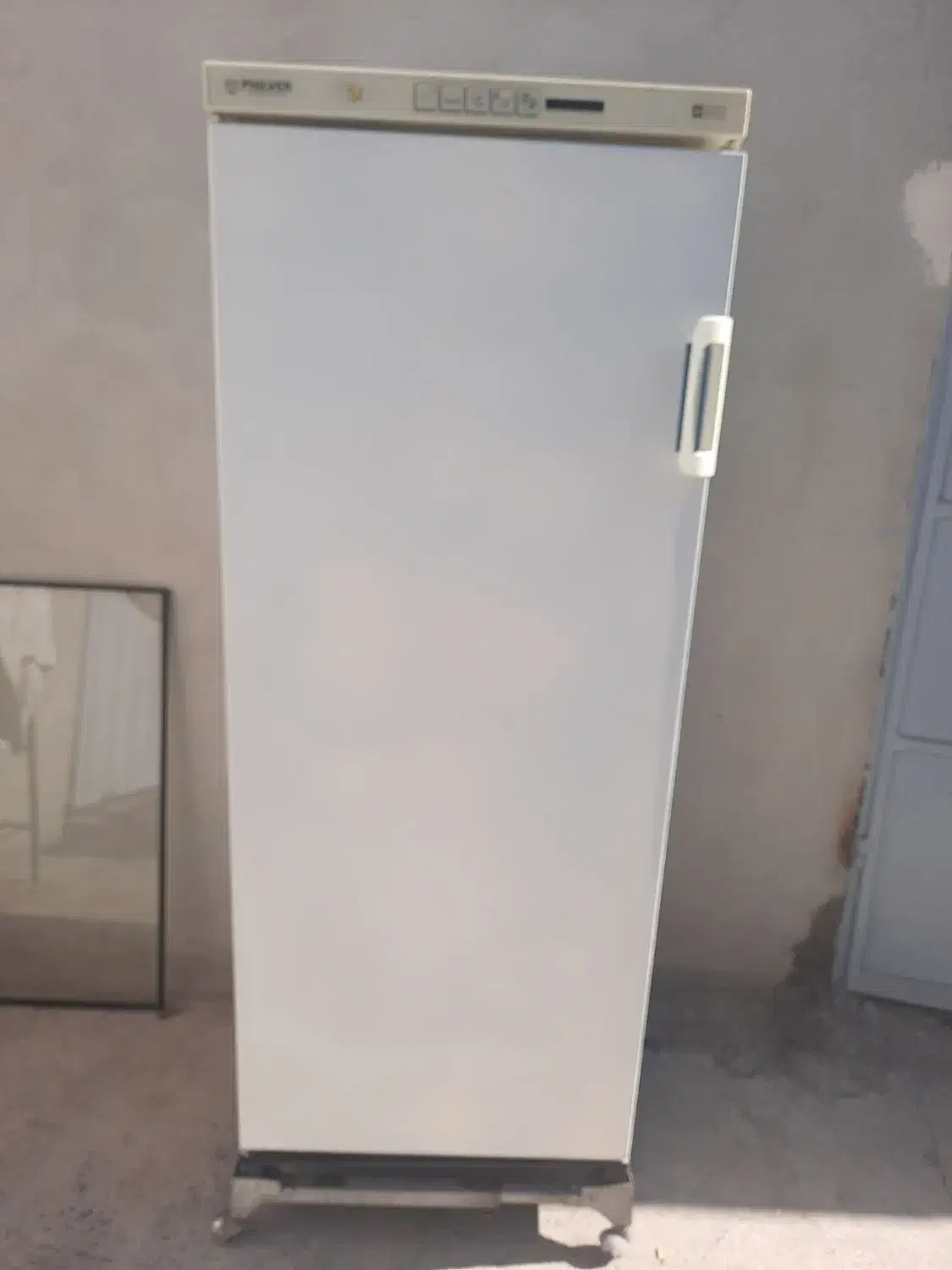 فریز فیلور|یخچال و فریزر|بومهن, |دیوار