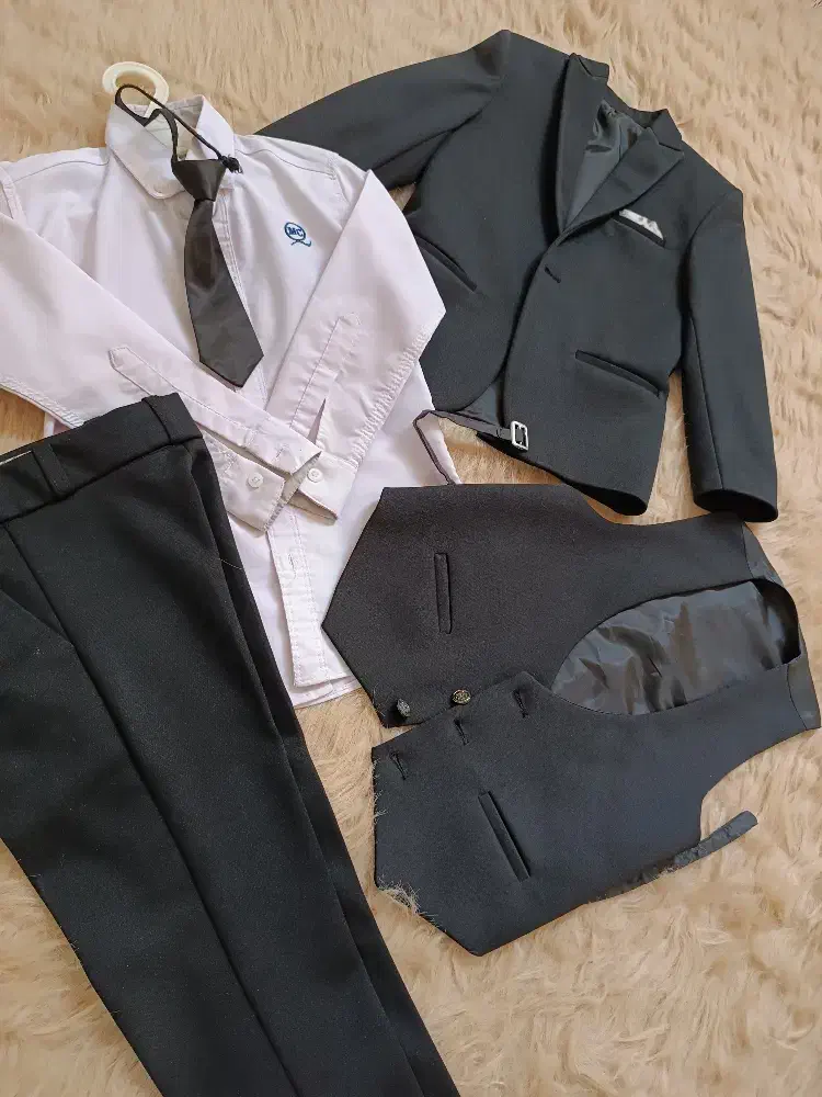 کت،شلوار،جلیقه نونو|کفش و لباس بچه|طرقبه, |دیوار