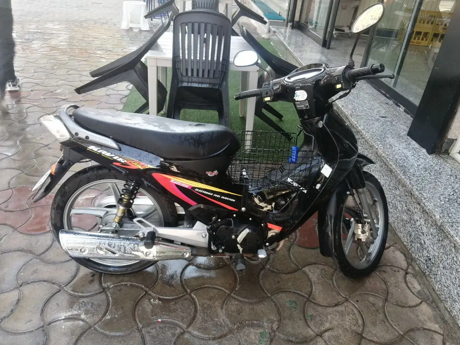 موتور 1403 در حد مدارک سفید کارکرد 8هزار|موتورسیکلت|سبزوار, امام خمینی (ناوی)|دیوار