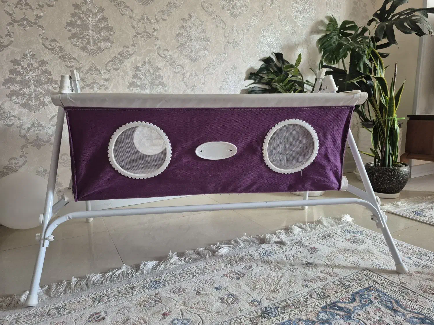 گهواره|تخت و صندلی بچه|شاهینشهر, فیض|دیوار