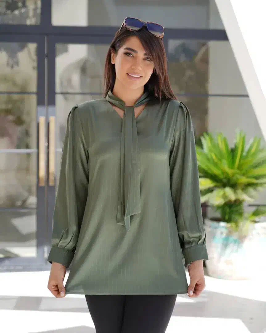 انواع لباس به قیمت مناسب|لباس|فولادشهر, A2|دیوار