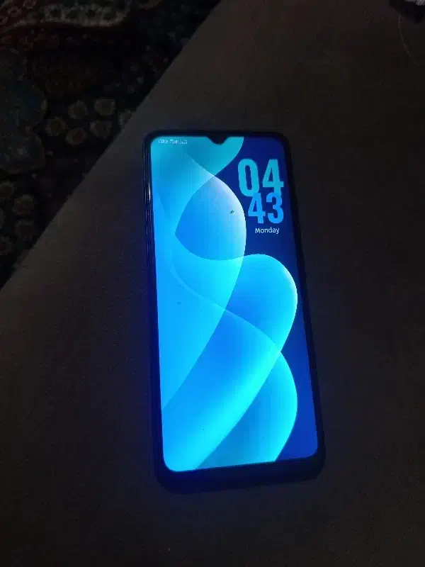 آدمی ۱۲c|موبایل|رشت, چله خانه|دیوار