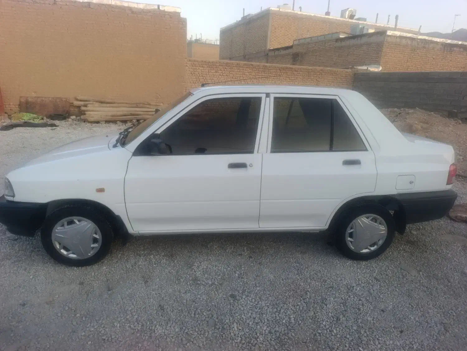 پراید مدل 99 فابریک شاسی پلمپ|خودرو سواری و وانت|نی‌ریز, |دیوار