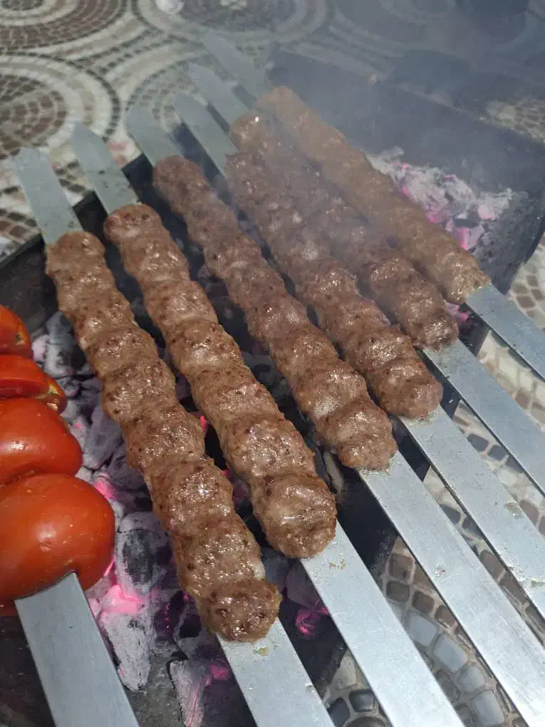کوبیده|خوردنی و آشامیدنی|چمران, |دیوار