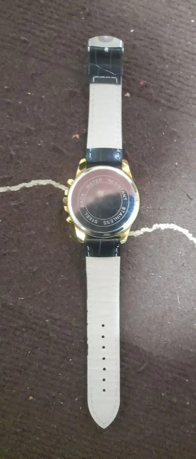 ساعت مچی|ساعت|تالش, هشتپر|دیوار