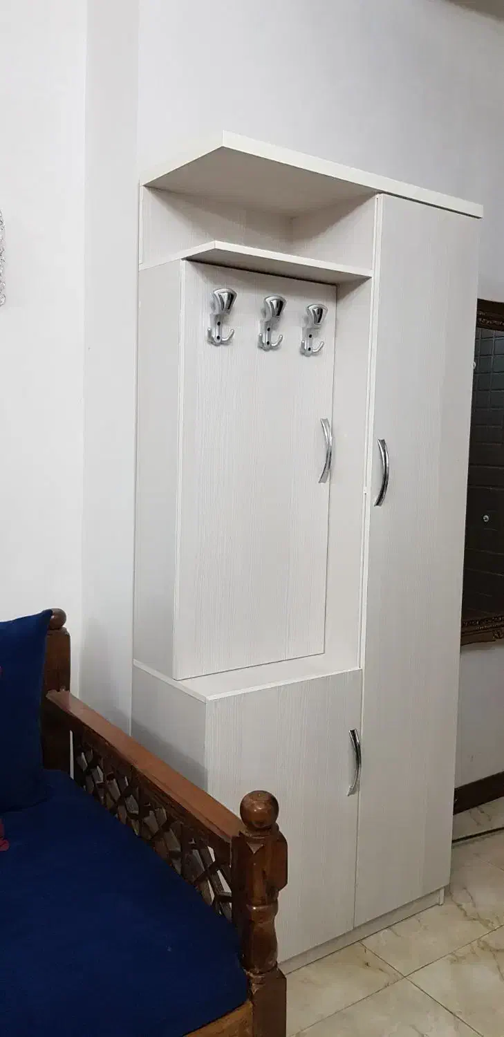 جاکفشی|جاکفشی، کمد، دراور|کهریزک, |دیوار