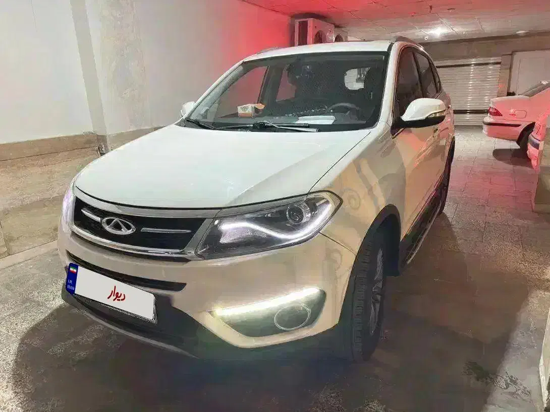 تیگو ۵ اکسلنت ۹۶ خیلی تمیز و کم کار|خودرو سواری و وانت|مشهد, وکیل‌آباد|دیوار