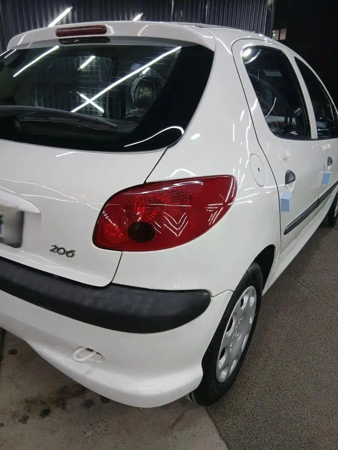 پژو ۲۰۶|خودرو سواری و وانت|همدان, |دیوار