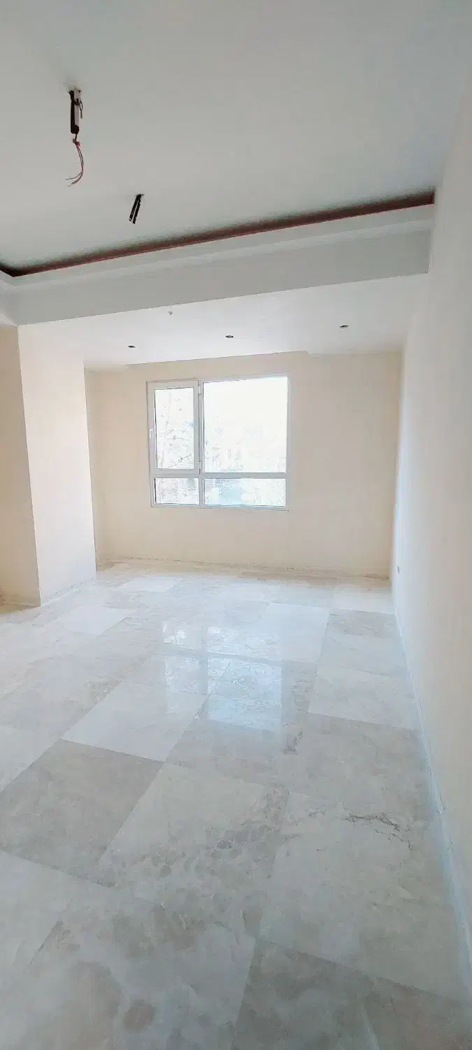 235متر 3 خ   پلن بی نقص   نوساز     ساقدوش