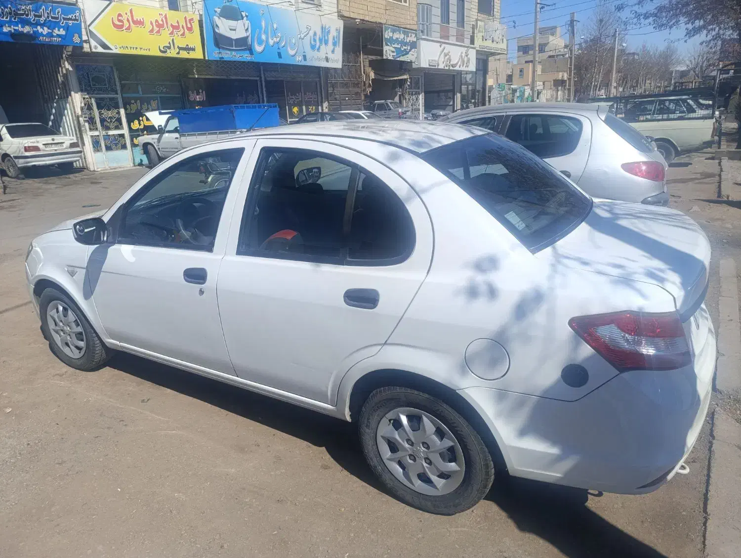 ساینا مدل 98|خودرو سواری و وانت|اقبالیه, |دیوار