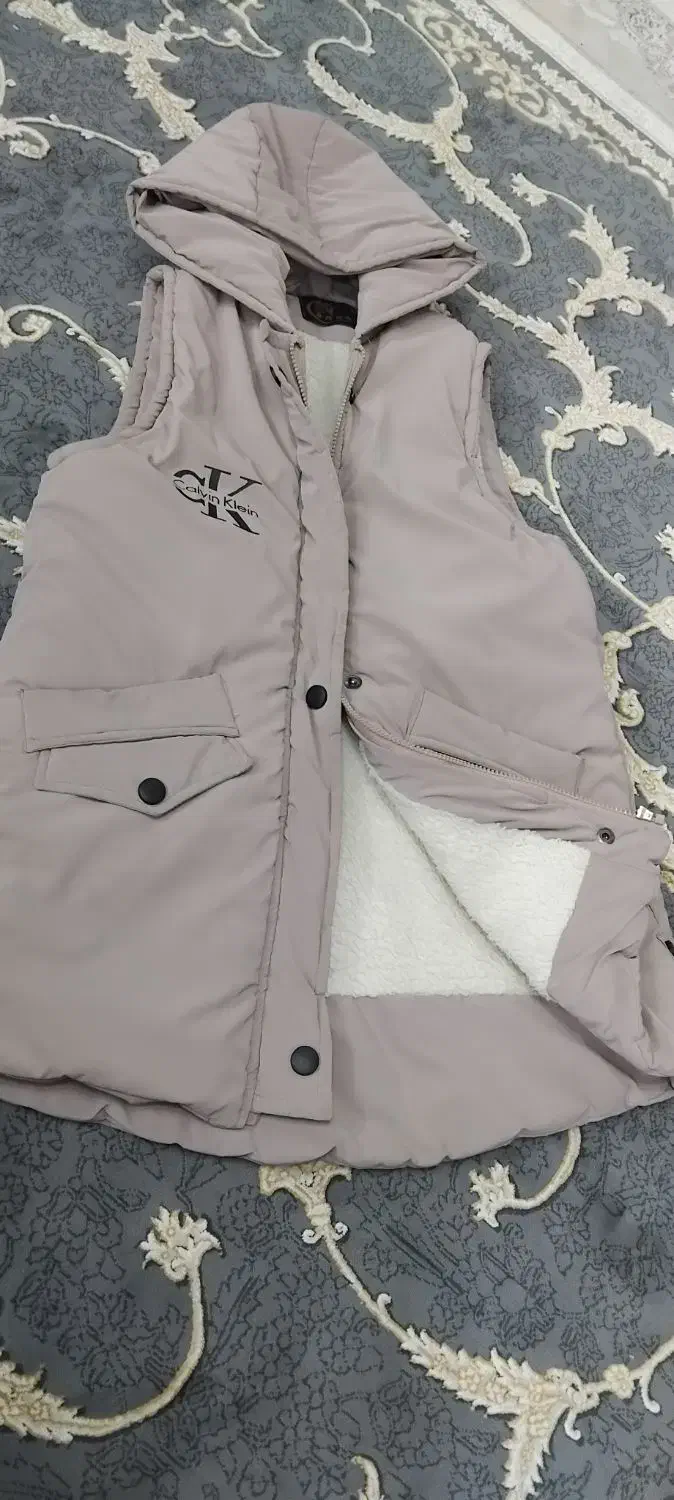 کاپشن و پافر جنس خارجی داخل کرک|لباس|آشخانه, |دیوار