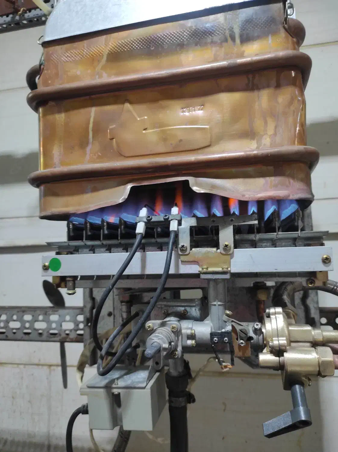 آبگرمکن ۳۳۱۵ فن دار|آبگرمکن، پکیج، شوفاژ|الوند, |دیوار