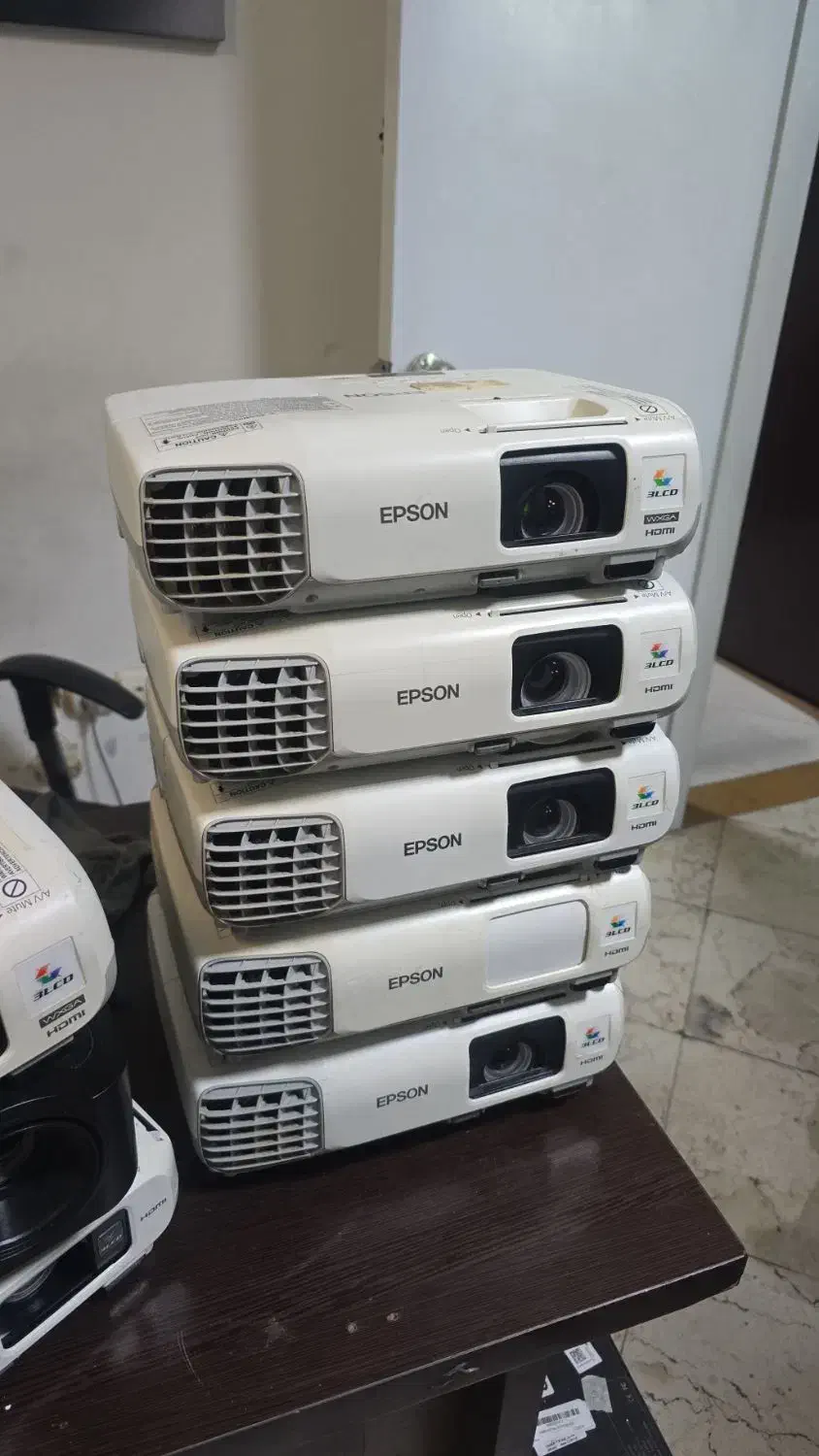 ویدیو پروژکتور مدل های 1080p|تلویزیون و پروژکتور|تهران, صادقیه|دیوار