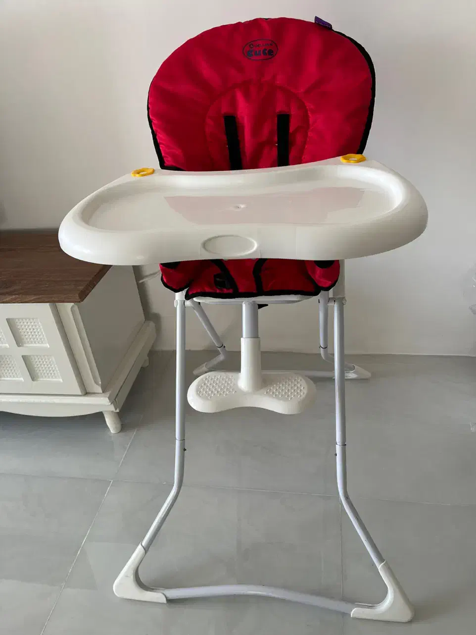 صندلی غذای کودک دلیجان|تخت و صندلی بچه|ارومیه, |دیوار