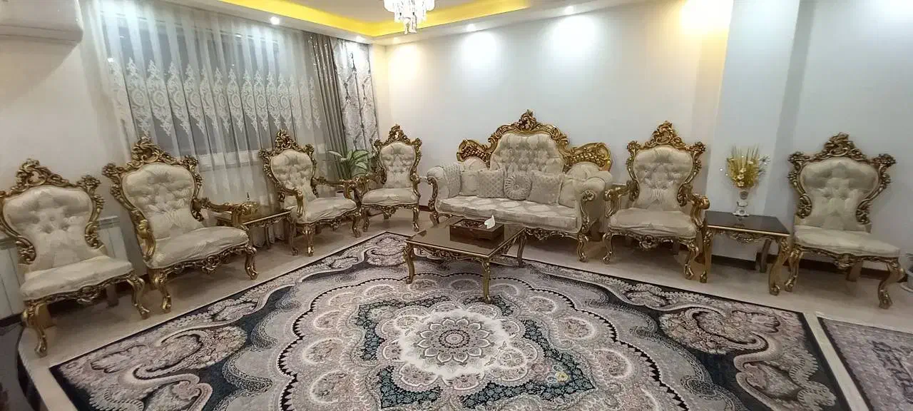 مبل سلطنتی ۹ نفره|مبلمان خانگی و میز عسلی|کرج, فاز ۱ مهرشهر|دیوار