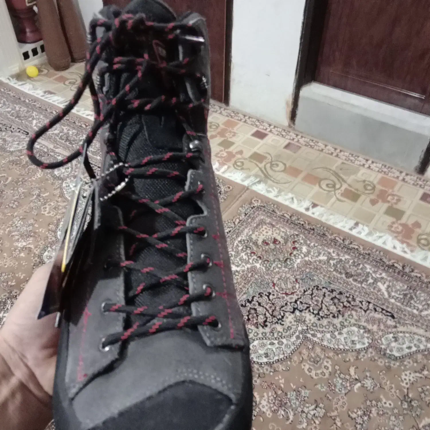 کفش نو تو کارتن اصلا استفاده نشده شماره ۴۶|کیف، کفش، کمربند|قم, باجک دو|دیوار