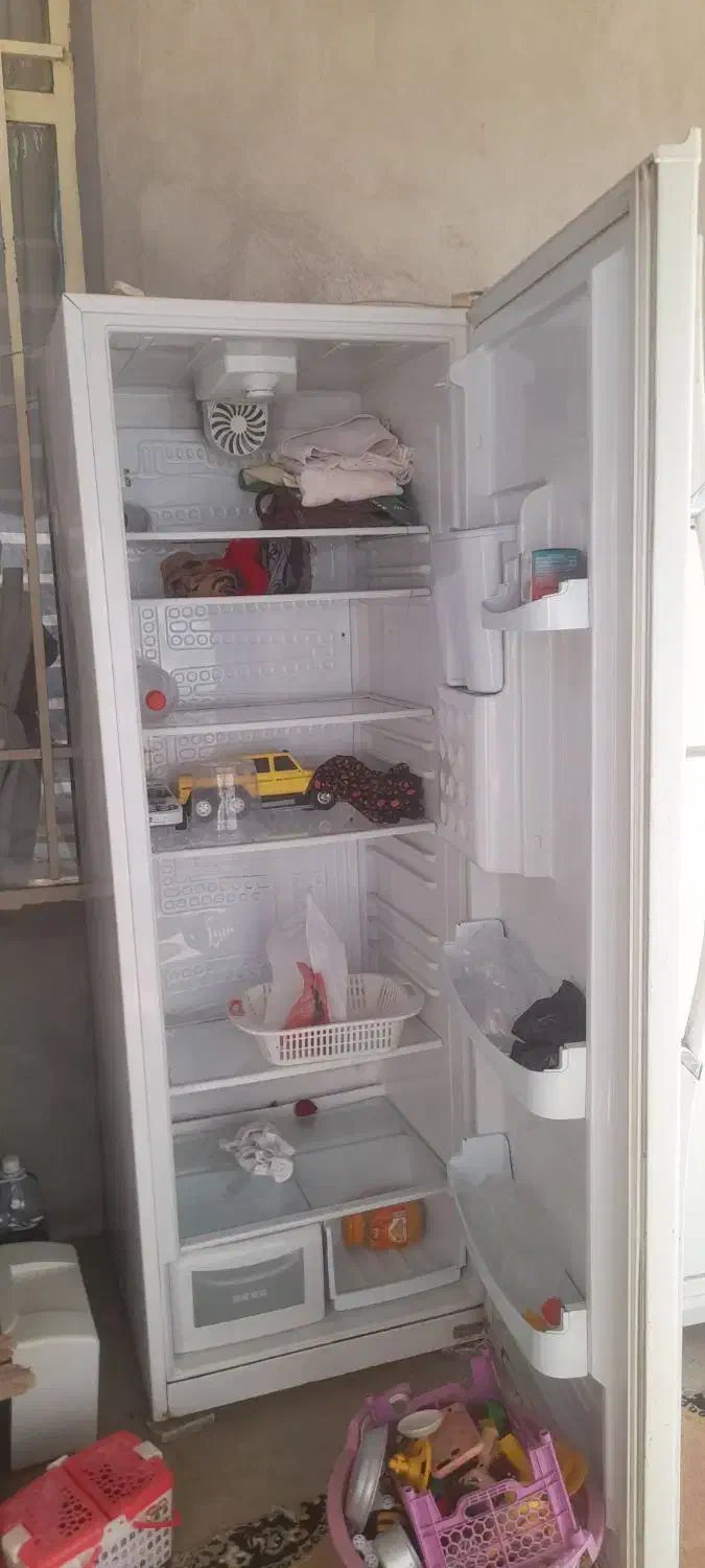 یخچال|یخچال و فریزر|صحنه, |دیوار