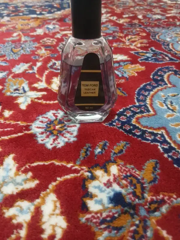 انواع عطر و ادکلن|آرایشی، بهداشتی، درمانی|خرم‌آباد, |دیوار