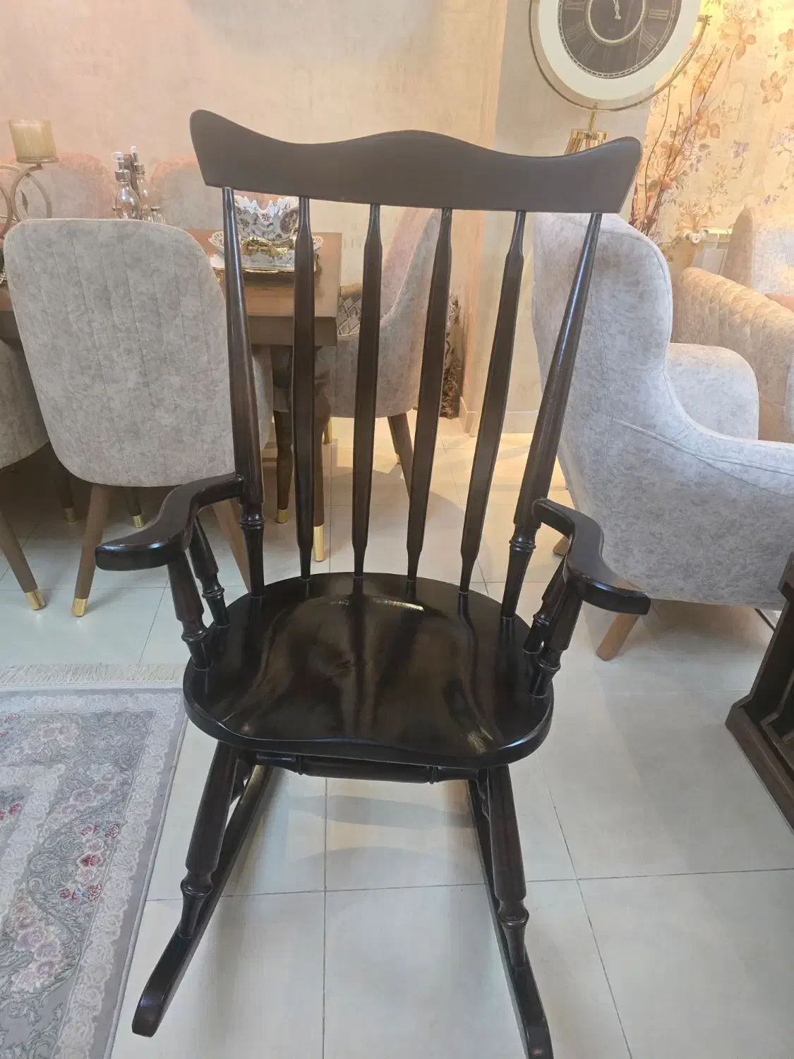 صندلی راک|صندلی و نیمکت|رشت, معلم|دیوار