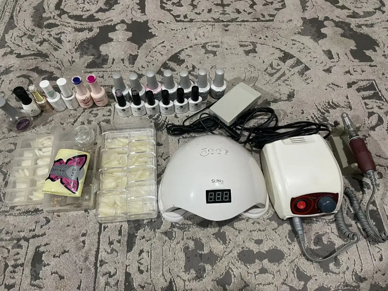 وسایل کاشت ناخن|آرایشی، بهداشتی، درمانی|فردیس, شهرک شهید حسینی|دیوار