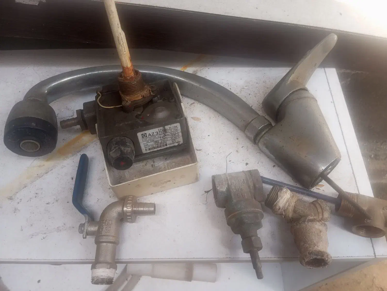 شیرآلات شیرمخلوط|لوازم سرویس بهداشتی|بندر انزلی, کارآموزی|دیوار