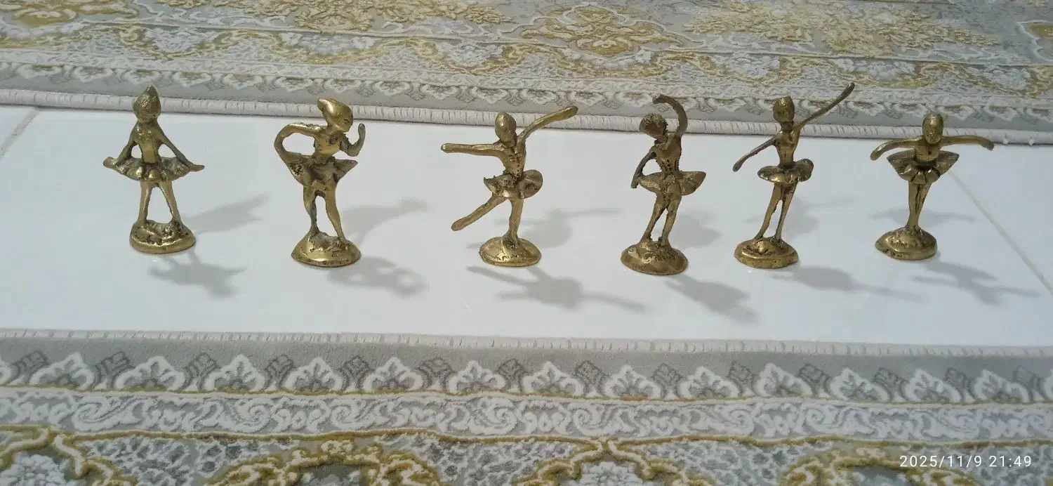 رقصنده برنز|صنایع دستی و سایر لوازم تزئینی|کوهدشت, |دیوار