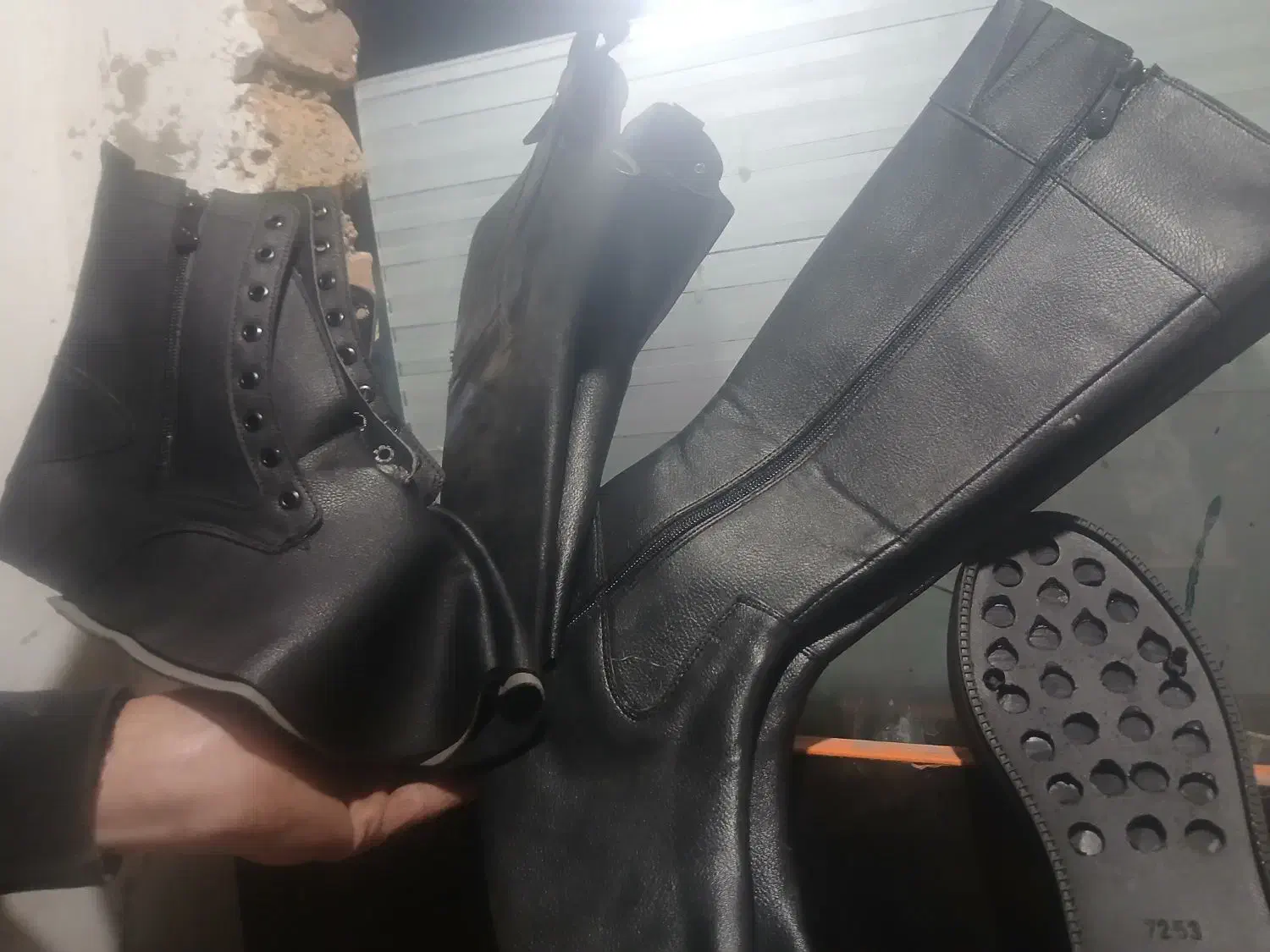 کفش و پوتین|کیف، کفش، کمربند|پاکدشت, پاکدشت (مامازند)|دیوار