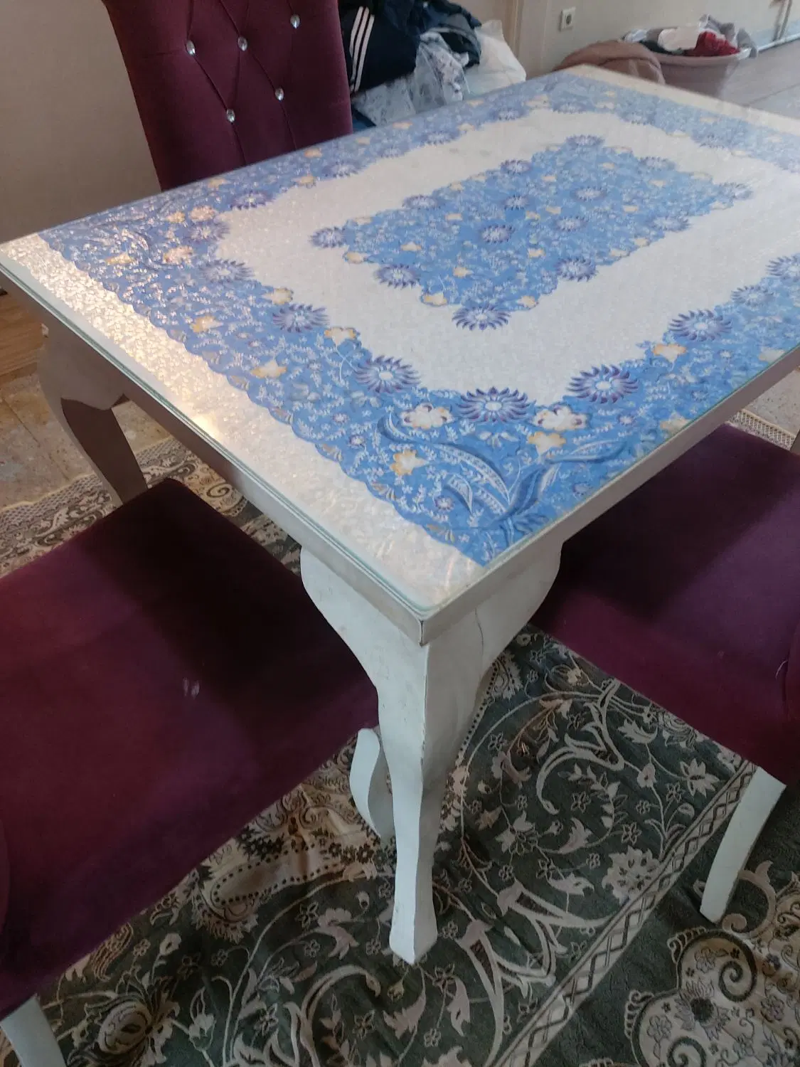 میز و صندلی رنگ سفید غذا خوری ۳ نفره شیشه ۱۰ میل|میز و صندلی غذاخوری|تهران, خانی آباد نو شمالی|دیوار
