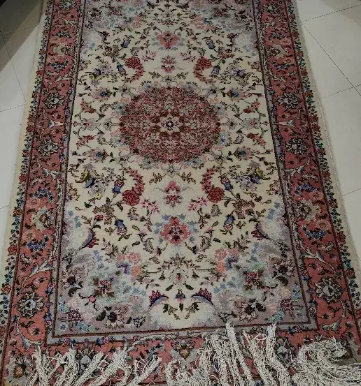 جفت قالیچه دستباف کاشمر گوشت‌دار کم‌کارکرد و سالم|فرش|مشهد, شهید فرامرز عباسی|دیوار