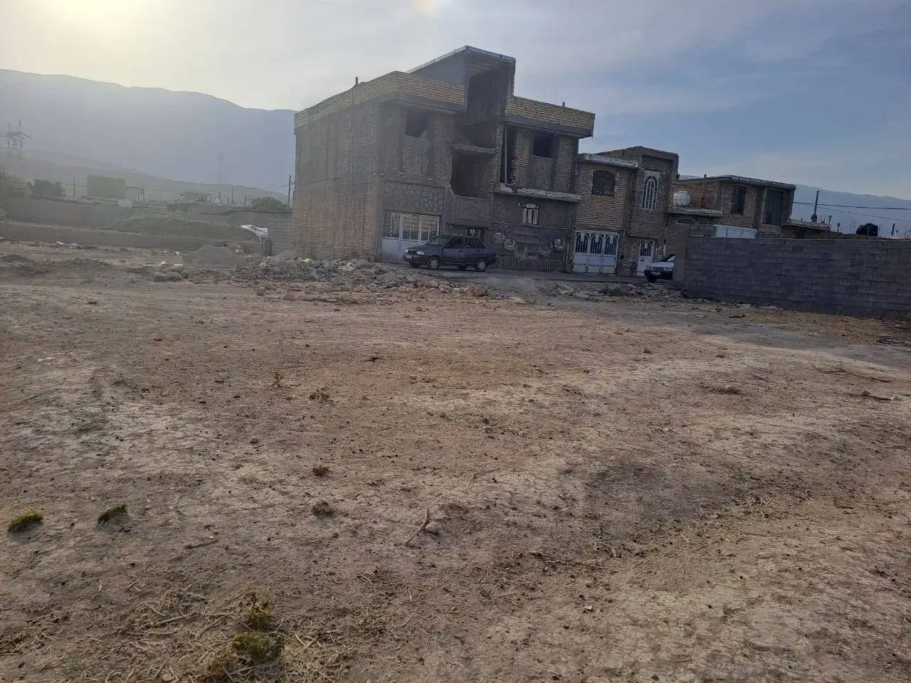 فروش زمین 300 متری در شیراز|فروش زمین و ملک کلنگی|شیراز, حسن آباد|دیوار