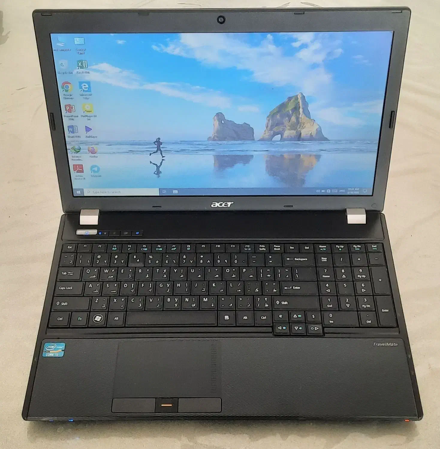 لپ تاپ|رایانه همراه|لاهیجان, انقلاب|دیوار