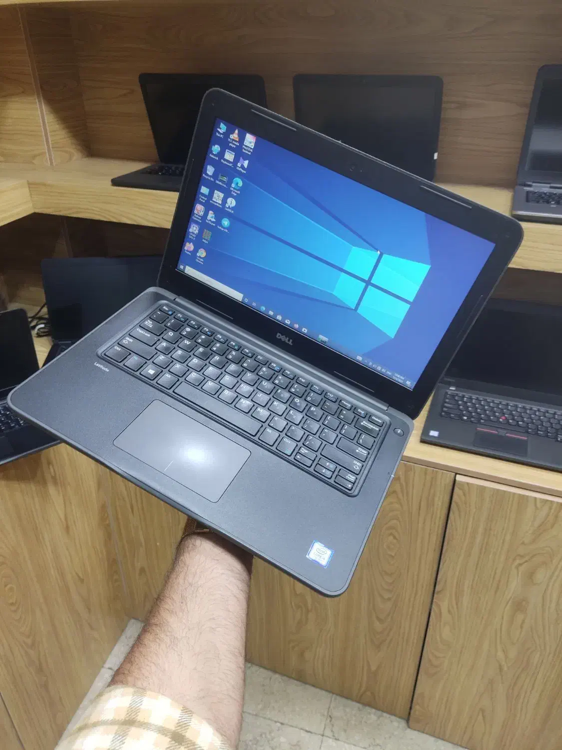 لپتاپDell 3380 i5نسل۷ رم۸/هارد256ssd/اسلیم|رایانه همراه|ری, علایین|دیوار