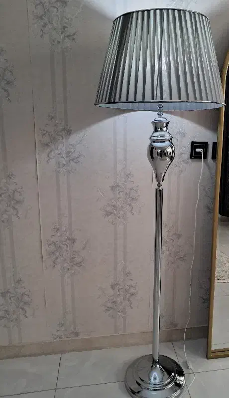 اباژور نو|چراغ خواب و آباژور|اصفهان, سنجوانمره|دیوار