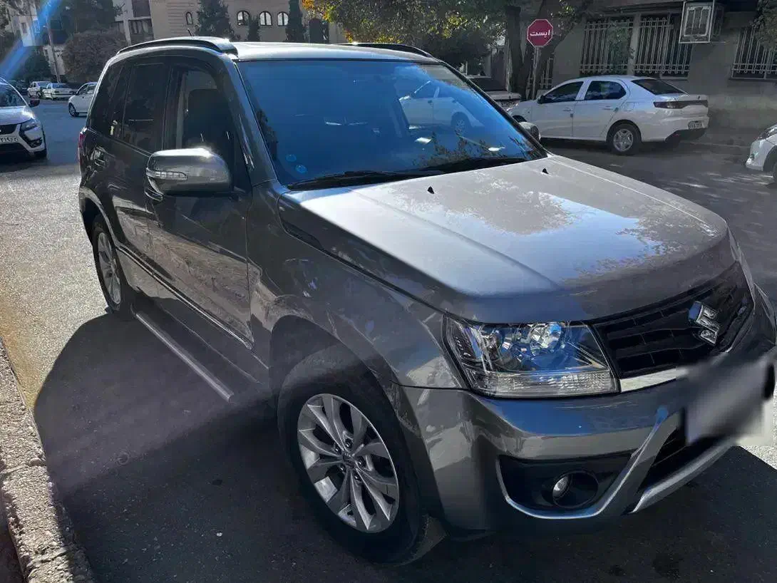 ویتارا ۹۷ فابریک کلاس ۱۰ سانروف|خودرو سواری و وانت|شیراز, پارک آزادی|دیوار